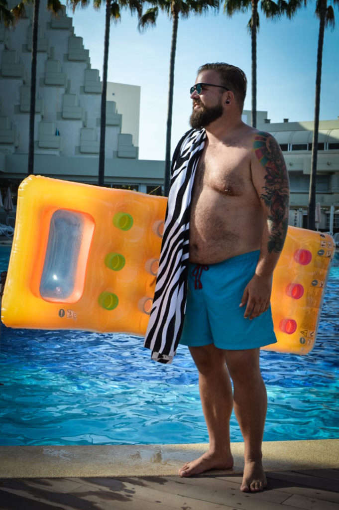 Urlaub-Outfits Vacation Holidays Mallorca Beach Sun Fun Male Plus size Blog Blogger Model Claus Fleissner