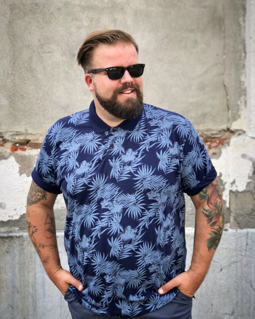 BadRhino Plus Size Poloshirt and Shorts