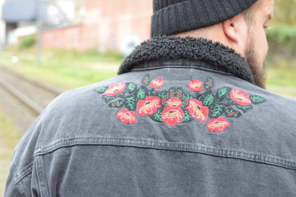 Jeansjacke Denim Stickerei embroidery ASOS PLUS