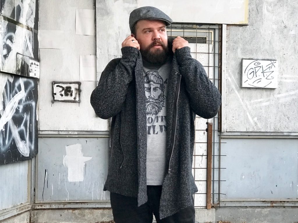 Strickjacke bonprix XXL große Größe