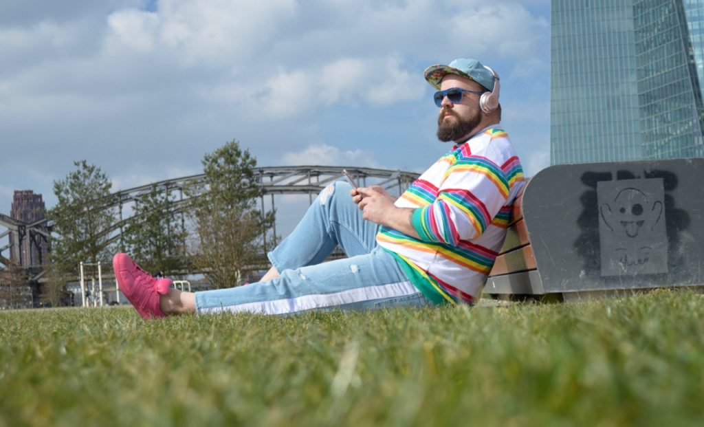 ASOS PLUS Streifen stripes Regenbogen Rainbow sping Frühling