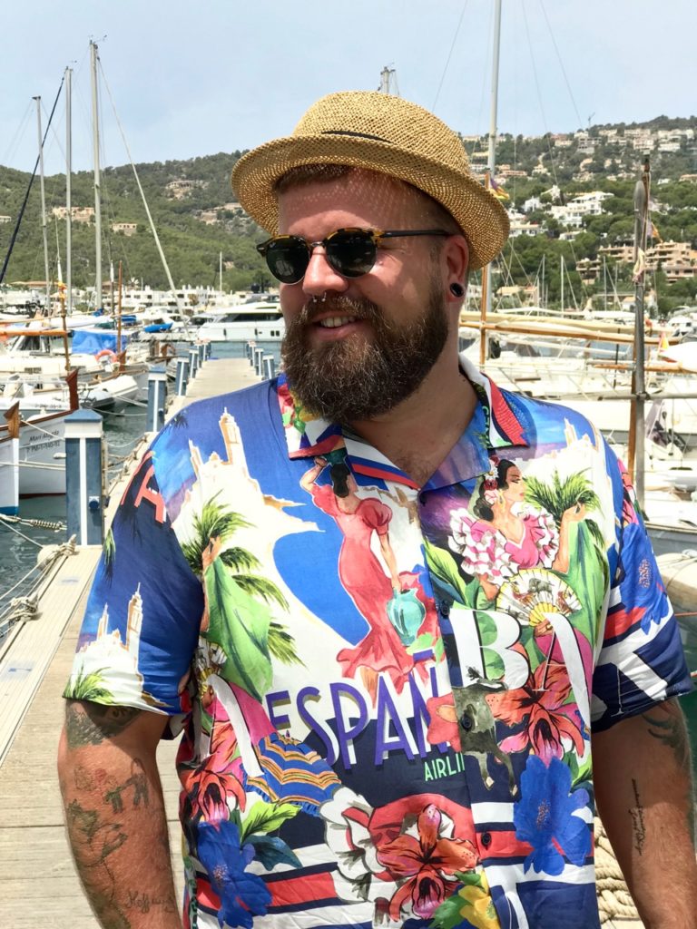 Hemd Asos Plus Postkarten Motiv Mallorca