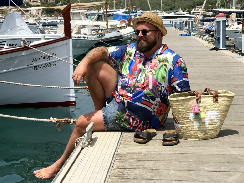 Hemd Asos Plus Postkarten Motiv Mallorca