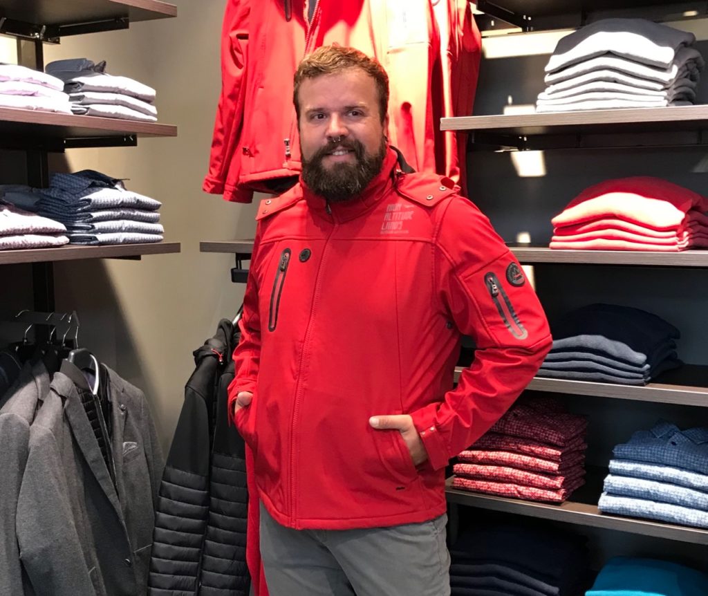 Claus Fleissner engbers XXL Shopping Filiale Sulzbach Main Taunus Zentrum MTZ Beratung große Größen