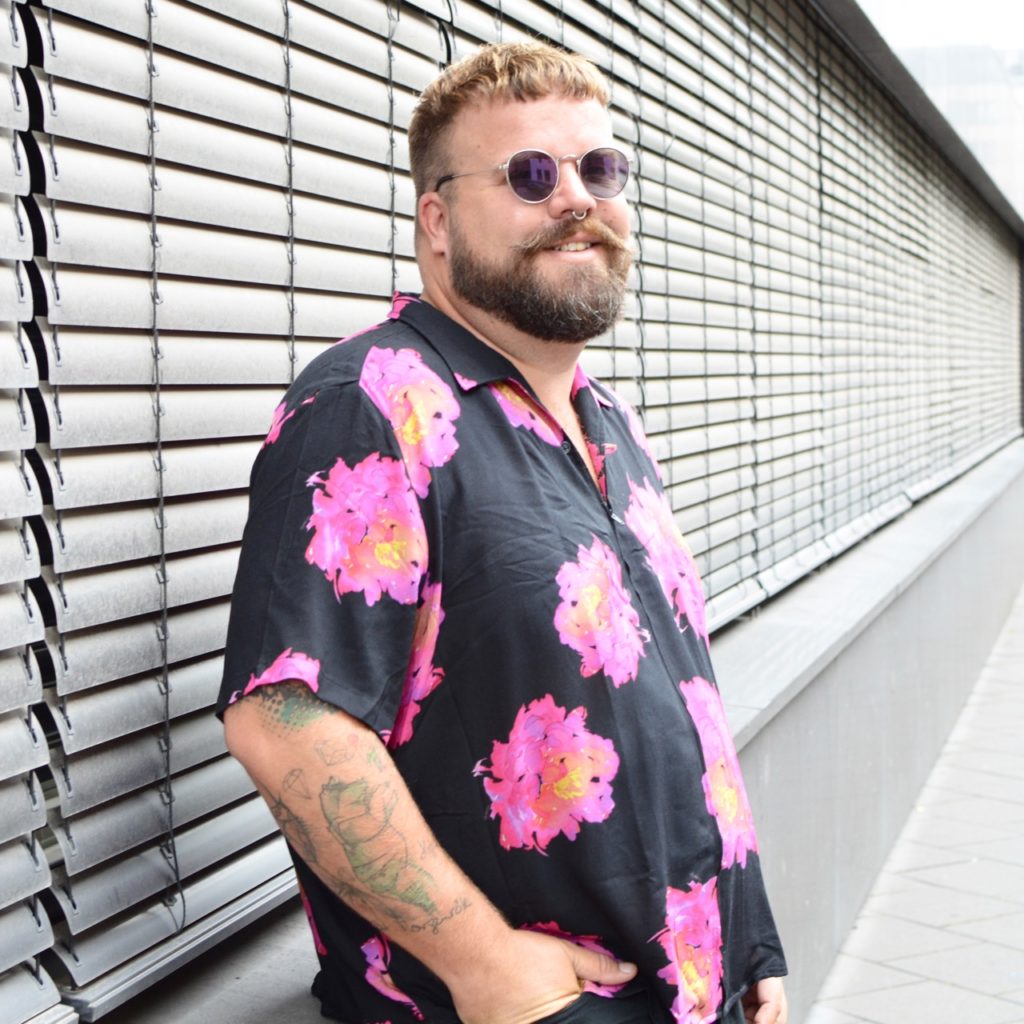Asos Plus Shirt Floral Print Flower Blumen Muster pink schwarz