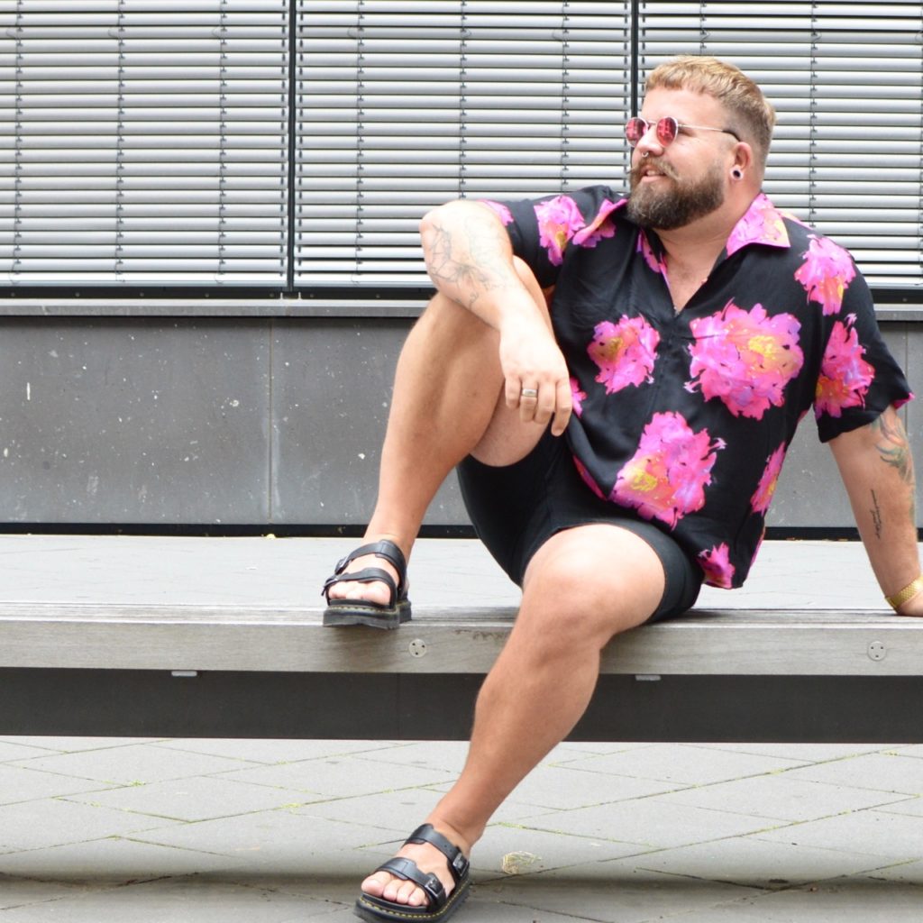 Asos Plus Shirt Floral Print Flower Blumen Muster pink schwarz