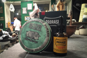 Barbershop Bartöl und Pomade
