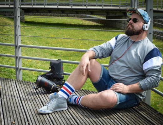 Sommer, Skates & Fun - Male Plus Size Model Claus