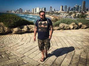 Palmen Print Shirt und Shorts Tel Aviv Plus Size Model Blogger Claus Fleissner