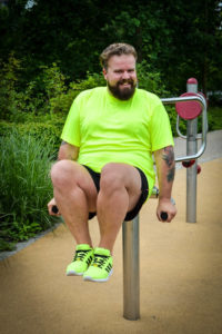 Sportswear Performance-Wear Plus Size Male Model Blogger Claus Fleissner