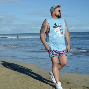 ASOS PLUS swimwear beachwear camouflage Mickey Mouse shirt beach Strand große Größe Badehose Claus