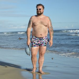ASOS PLUS swimwear beachwear camouflage Mickey Mouse shirt beach Strand große Größe Badehose Claus