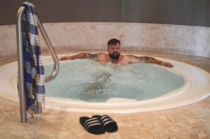 Meridian Spa Frankfurt Hamburg Kiel Berlin Wellness Sport Training Fitness Studio Gym Claus Fleissner Extra Inches