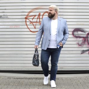 Hirmer große Größen Roy Robson Lacoste Levis 512